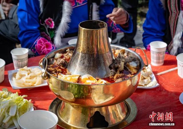 四川茂县：精彩文化活动庆羌年