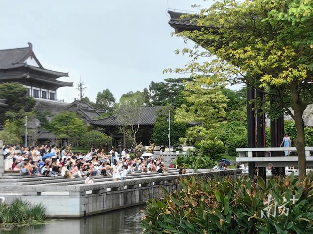 5万游客穿“粤”古今！广州市文化馆国庆打造沉浸式文旅新体验