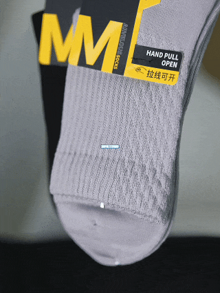 这是我人生第一次，因为一双袜子而感到“被尊重”