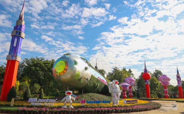 专属中山的限定浪漫花海来了！购票全攻略→