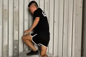 湖南小伙从事外贸装柜日赚千元，回应：手上磨出厚厚的茧，能帮客户省万元费用图片