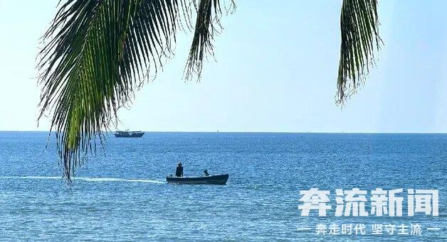 【奔流·浪花】三亚随笔：椰风海韵