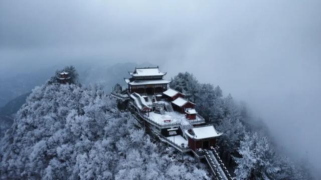 等来了！白河入冬第一场雪，竟藏着这样的景致