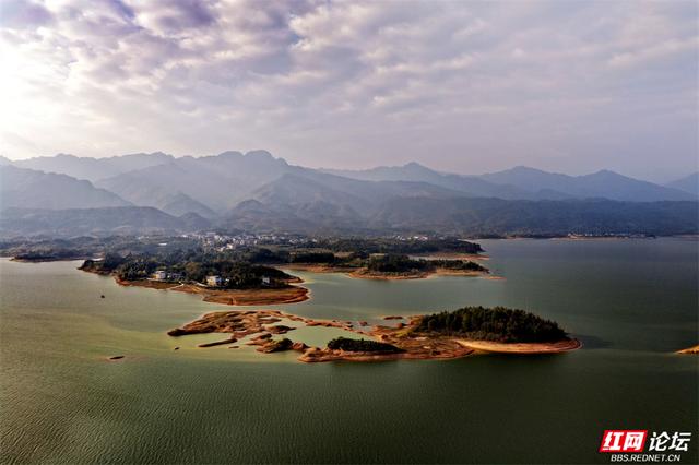 跟着网友游桂林丨山水不在画里，在灵川的黄昏里