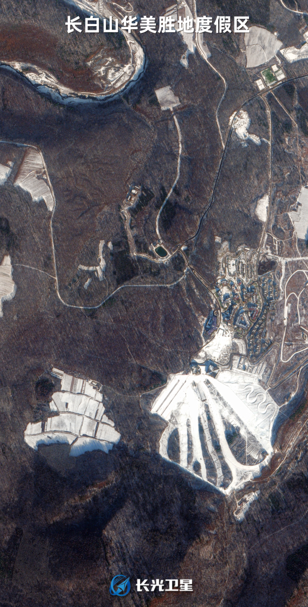 “吉林一号”卫星新闻｜60万米高空瞰吉林热雪开板