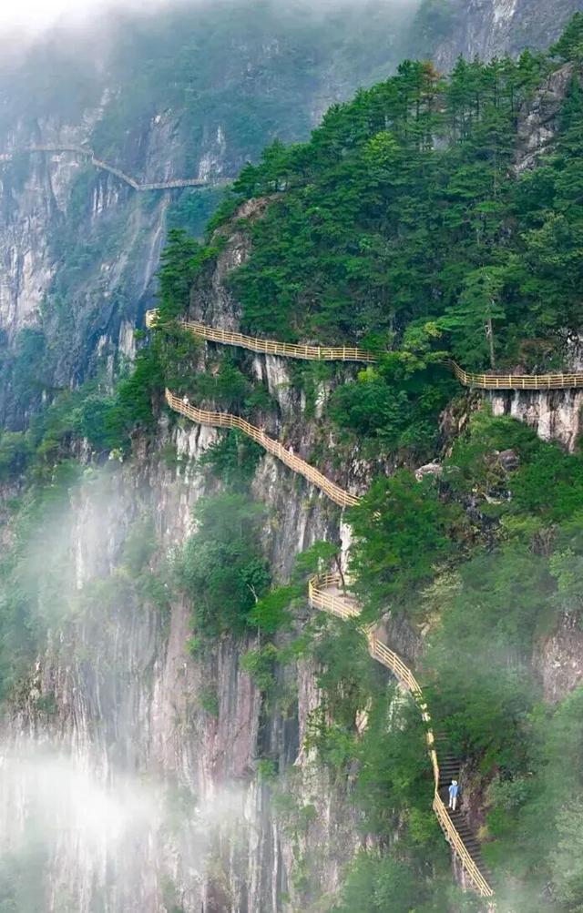 来江西观云海，看群山用云来写诗！