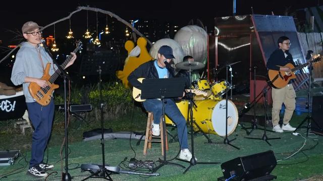 遇见丨开福·逛三园：我在「鸭嘴公园」好快乐鸭！