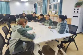 未央区先锋花园幼儿园召开园本课题开题研讨会图片