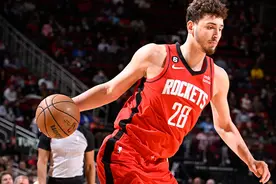 ESPN：火箭5年1.85亿续约申京图片