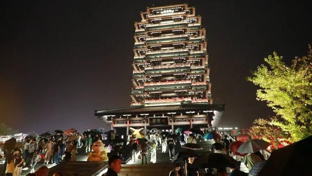 海岱楼、孝妇河......张店化身“夜光宝盒”等你来打卡！