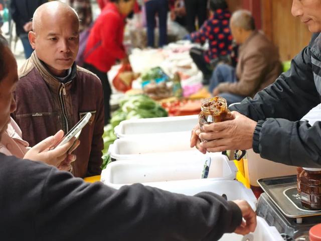 又赶“闹子”了，这次去转修仁街