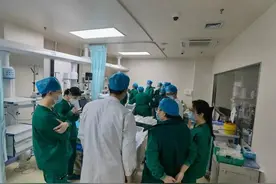 六旬老人肝衰竭，济南市三院开展“人工肝”治疗保平安图片