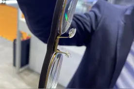 这款AR眼镜在进博会首秀：可随聊随录转文字，还有提词器功能图片