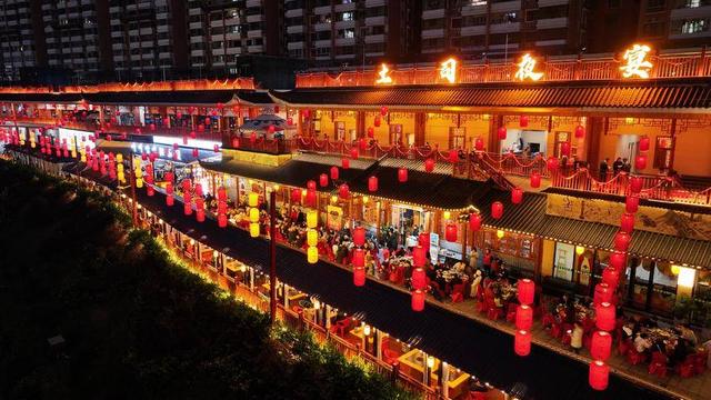 百辆车300余人打卡鹤峰 美景美食民俗一站式解锁