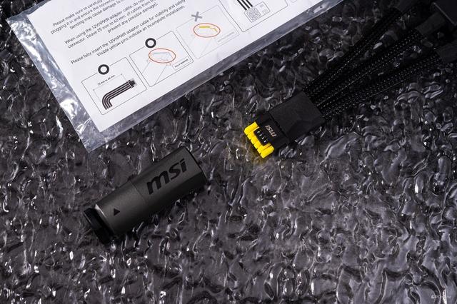 微星GeForce RTX 5080超龙SOC显卡评测：实力出众的“西装暴徒”