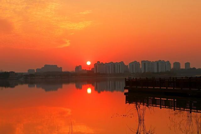 商视界｜柘城容湖：初冬落日泼洒橙红