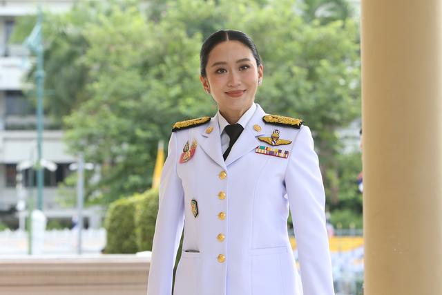 佩通坦呼吁恢复其总理职务
