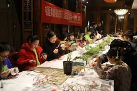 屯溪区：“鱼龙舞曳”其乐无穷图片