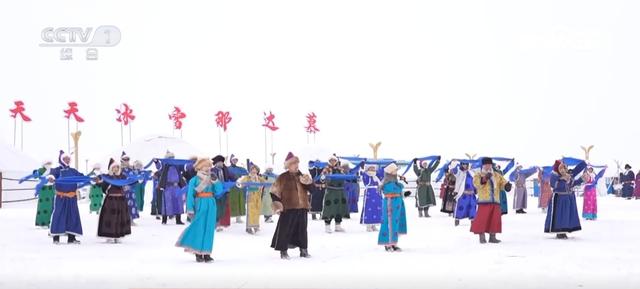 多地特色文旅解锁冬日乐趣 冰雪经济成为激活冬季消费新引擎