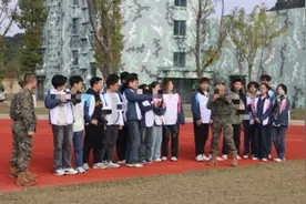 九院学子走进武警部队，沉浸式体验激发国防热情图片