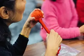 这个养生小物功效多多，家门口沉浸式体验非遗制作图片