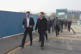 武林中率队到中国移动（泰安）5G数据中心项目现场调研图片