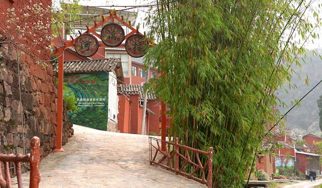 旅居昆明去哪里？走，向南1小时直达23℃的宜良~