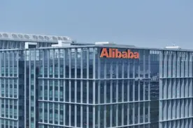 2025财年第三季度淘天集团客户管理收入增长9%  阿里能乘“AI东风”重回巅峰吗？图片