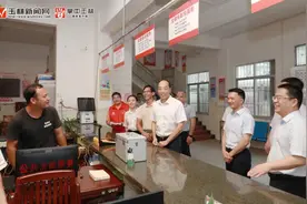 推动乡村振兴，从哪方面着力？张惠强深入北流兴业调研图片