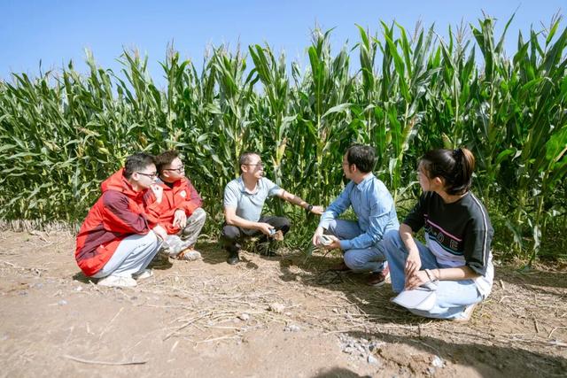 “千乡万村气象科普行”暨气象科技下乡走进邯郸