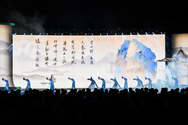 西安推动“唐诗之都”建设 开拓千亿级文化经济新赛道