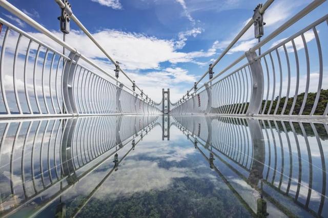 森林雪国今日开业！户外玩真雪就到高明！