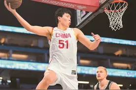 少年当有凌云志——专访中国男篮队员杨瀚森图片