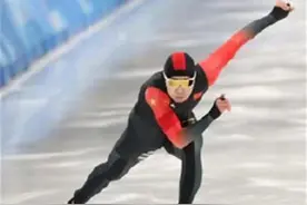 速滑首金！高亭宇破亚洲纪录夺冠，坚持坚持再坚持才能站上巅峰图片