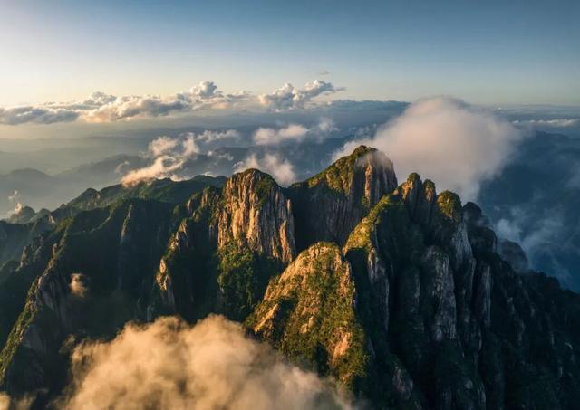 三清山玉京峰40年首开放！2026年1月1日巅峰启幕！