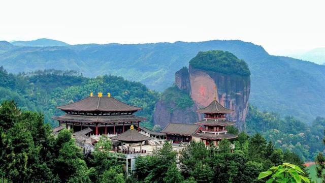 春天追花，冬日摘柚，这个小城是懂浪漫的！