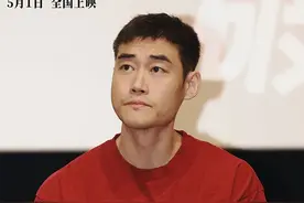 五一档电影《大风杀》北京特别观影活动燃爆全场，社媒被观众热情评价刷屏图片