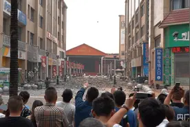 瑞丽市财富广场：主体结构未受损  确保安全后将解除封锁图片