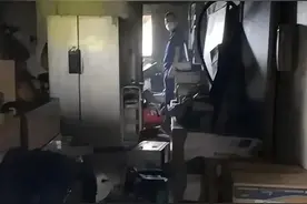 处罚来了！上海闵行一居民把电动车电池带回家充电，引起火灾图片