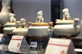 实探珠宝展：越涨越买！珠宝消费正火爆图片