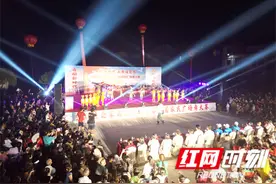 舞动新时代·山歌颂党恩——慈利县赵家岗土家族乡举行第二届农民广场舞大赛图片