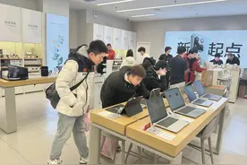 “国补”满月 冰城消费市场春意浓图片