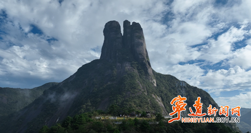 宁远：三分石美景如画