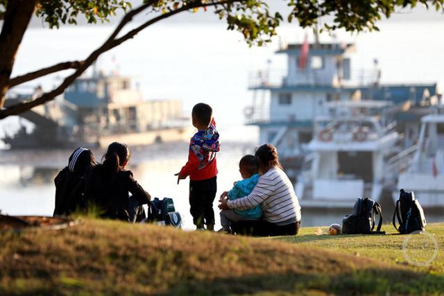 重庆云阳：高峡出平湖 风景美如画