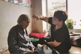 听听百岁老人的“长寿经”|曲秀英：吃饭不挑食 爱喝汤 对人宽容心肠好图片
