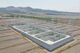 朝阳供电公司又一新能源项目送出工程投产 打通新能源电力外送“高速路”图片