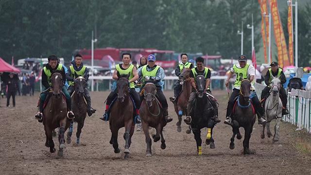 内蒙古科右前旗：草原燃情！一场场赛事沸腾了盛夏