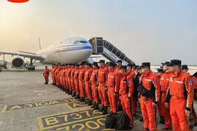 提供1亿元紧急援助，中方多支救援力量赶赴缅甸灾区图片