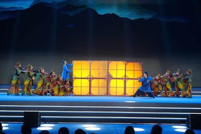 宣恩：文化力量托举民间精彩！