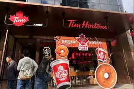 咖啡行业仍在酣战，刚破千店的Tims咖啡不想“卷”价格图片